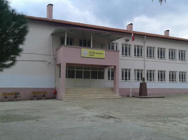 Şehit Halit Halal Anadolu Lisesi Fotoğrafı